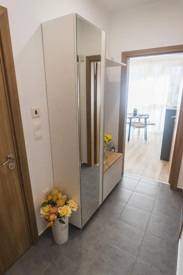 Sevastopol Apartments Warna